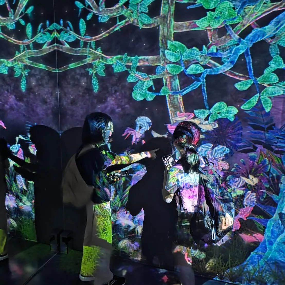 Galaxy原宿でチームラボ体験📱